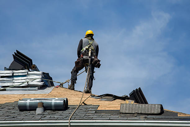 Professional Gutter Installation technician working in Medimont, ID